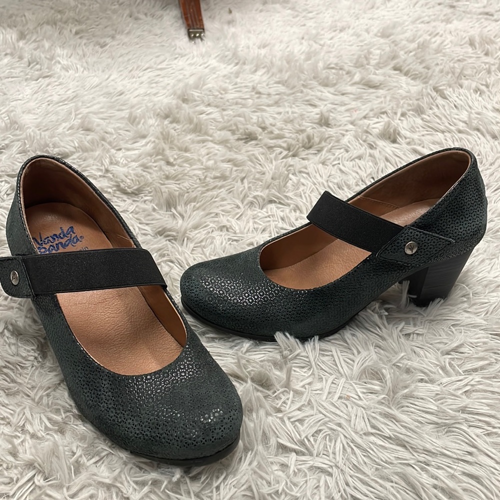 New Wanda Panda shoes